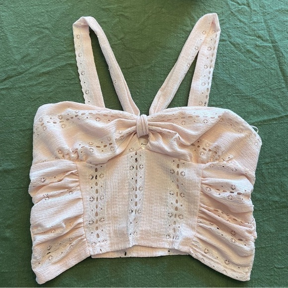 Urban Romantics Cream Crop top Med - Picture 1 of 6